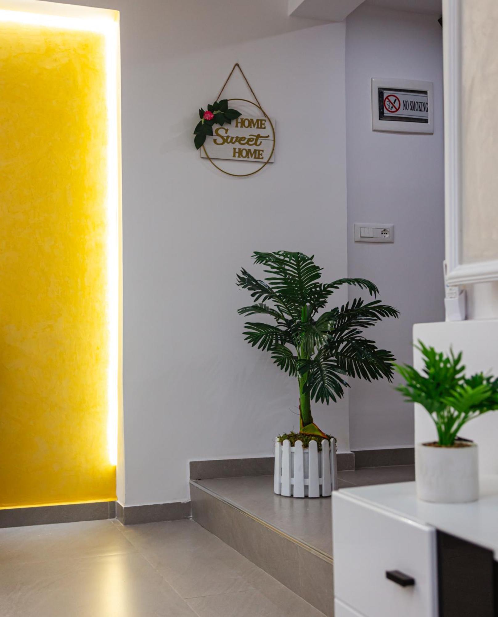 Mon Prive Apartment Tirana Esterno foto