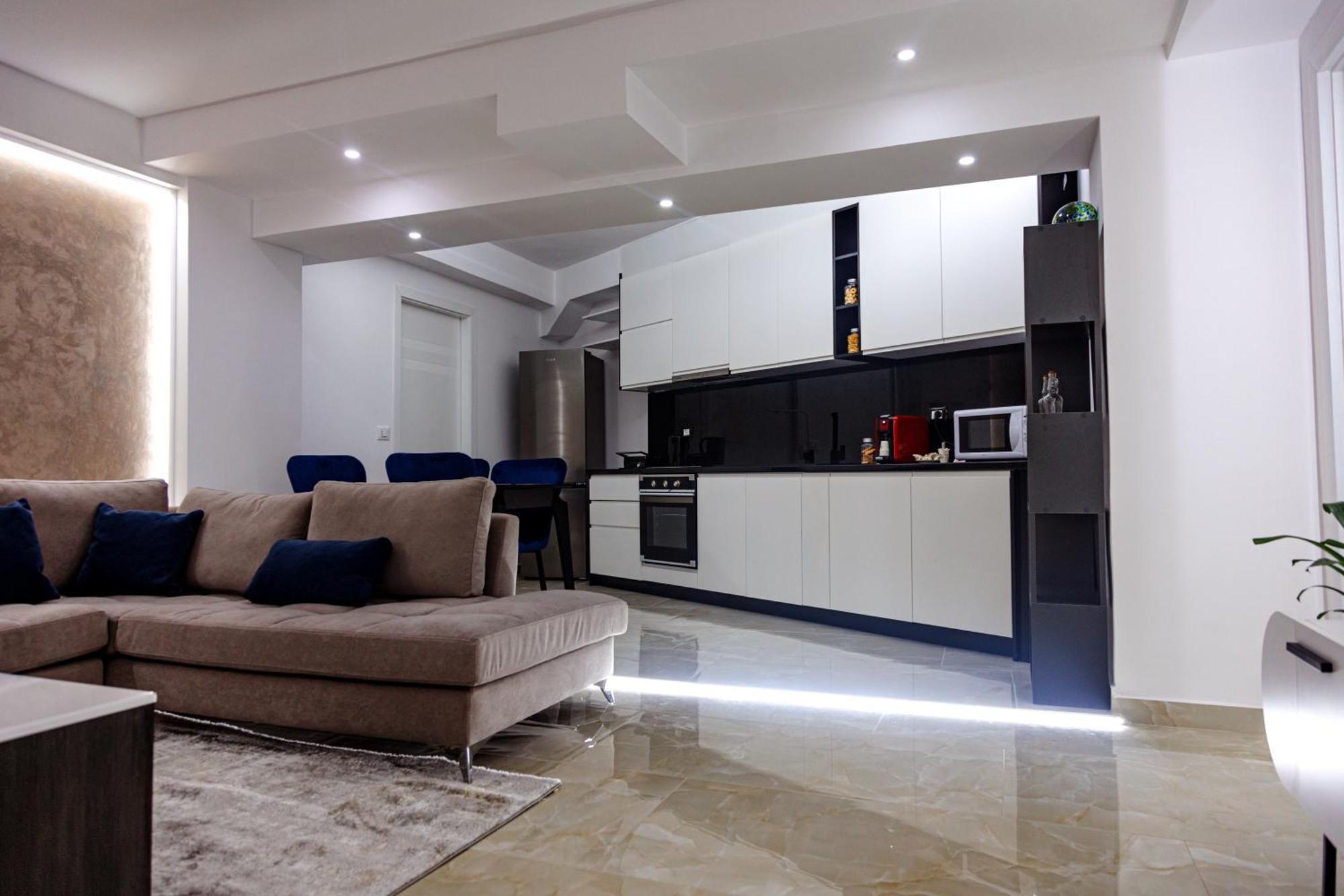Mon Prive Apartment Tirana Esterno foto