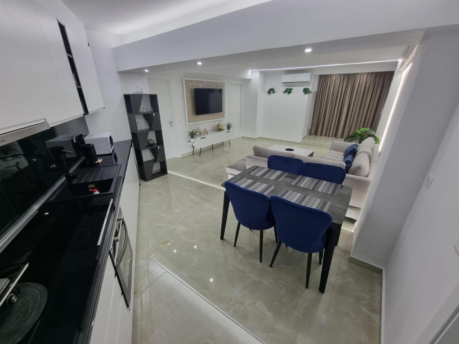Mon Prive Apartment Tirana Esterno foto